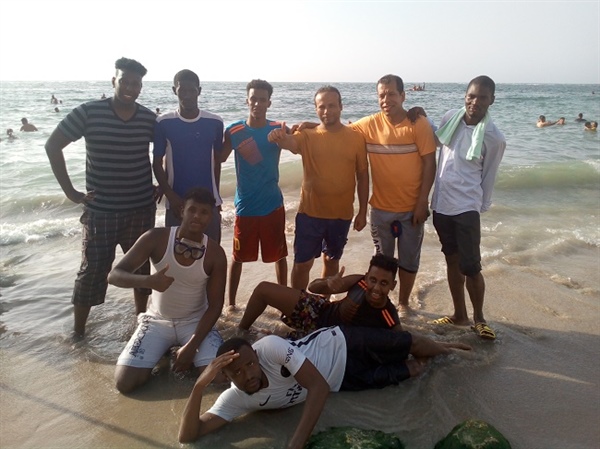 تواصل الأنشطة الرياضية والثقافية لطلاب الفوج الثالث بالمعسكر الصيفي في الاسكندرية