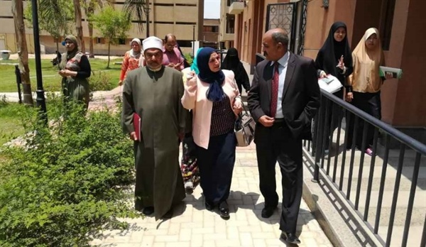 الأمين العام المساعد لمجمع البحوث الإسلامية يزور مدينة البعوث