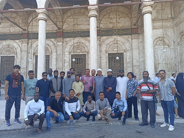 طلاب البعوث الإسلامية في زيارة إلى المتاحف الأثرية