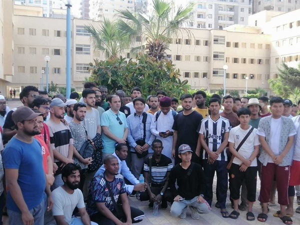رئيس قطاع مدن البعوث يتابع فعاليات المعسكر الصيفي للطلاب الوافدين بالإسكندرية